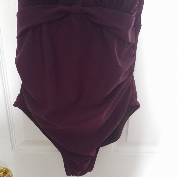 Swimsuit - Picture 3 of 5